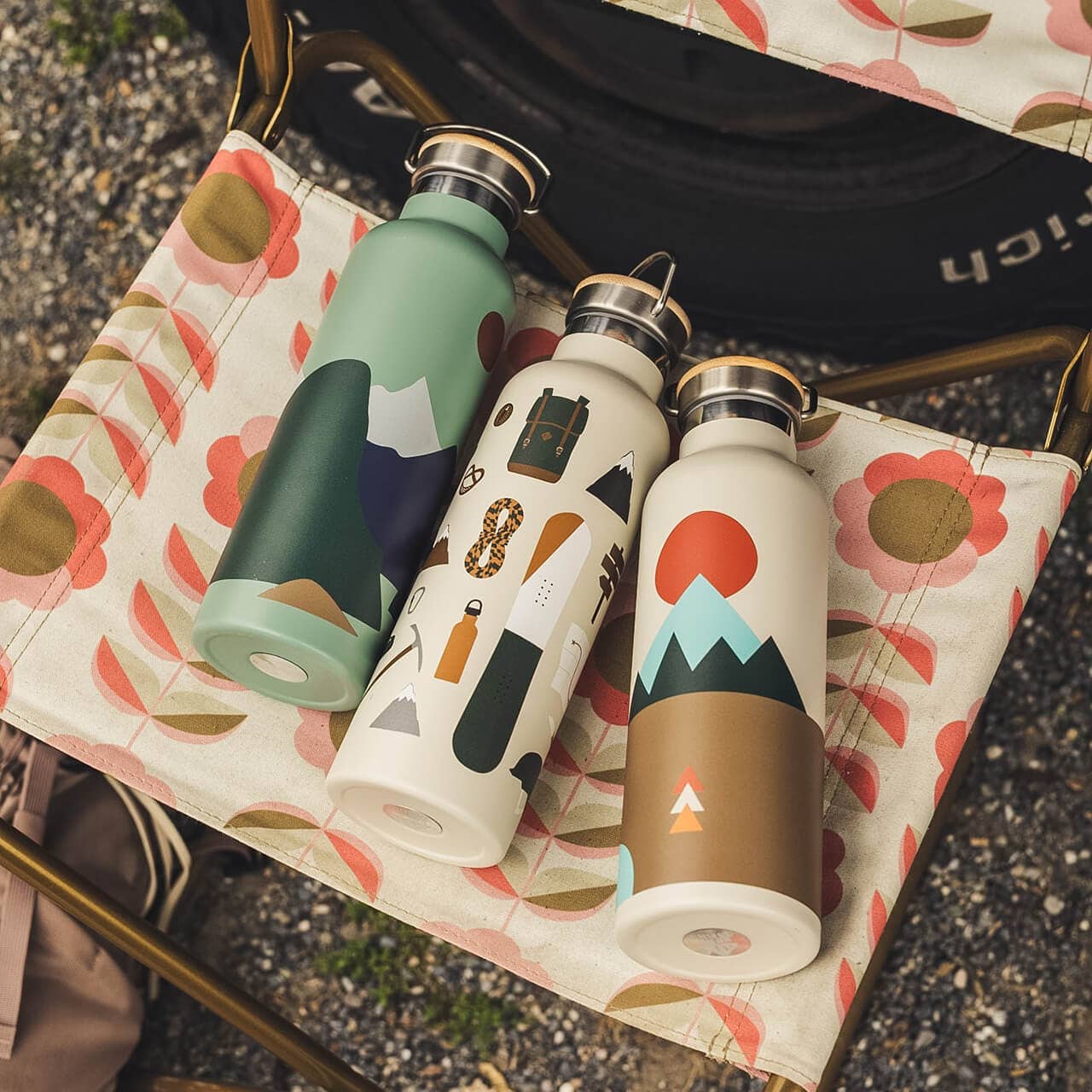 Isolierte Flasche All you need