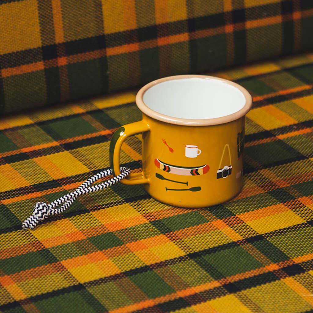 Emaille Tasse Camp Stuff