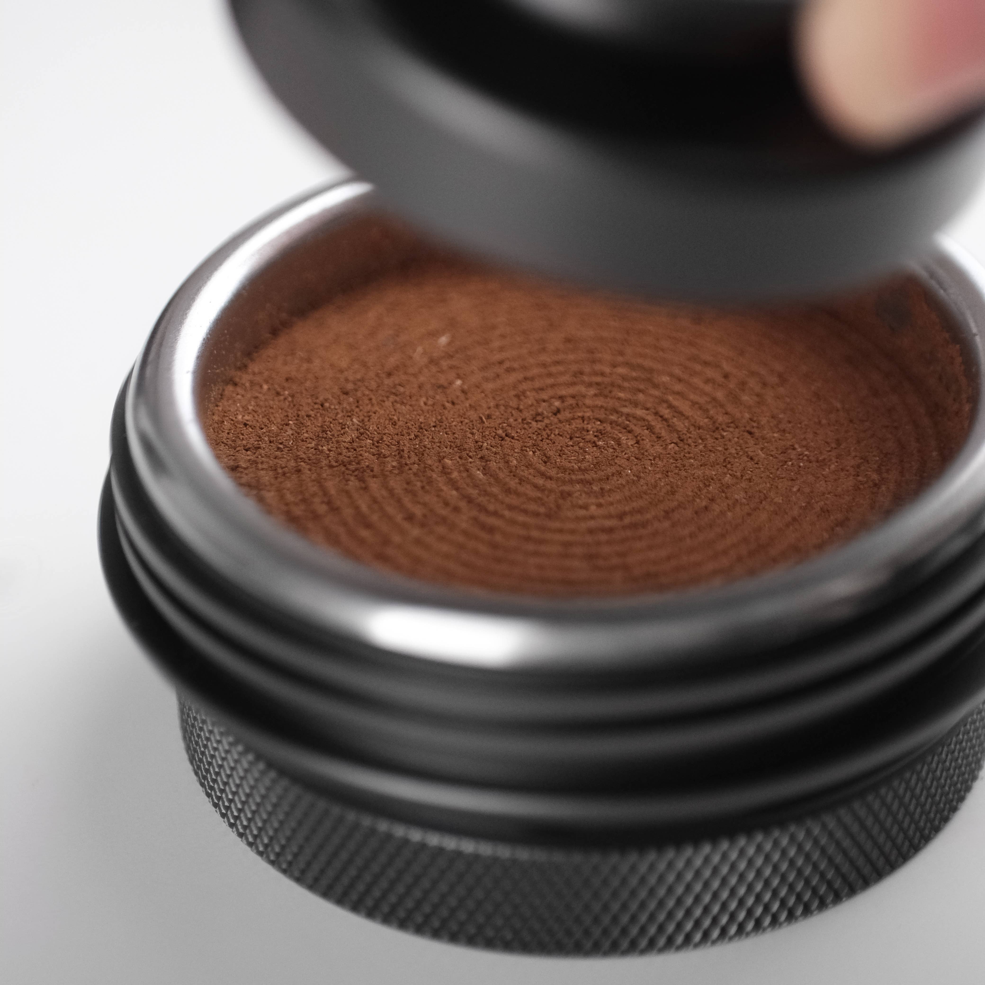 Ceramax - smarte tragbare Espressomaschine - App-Steuerung
